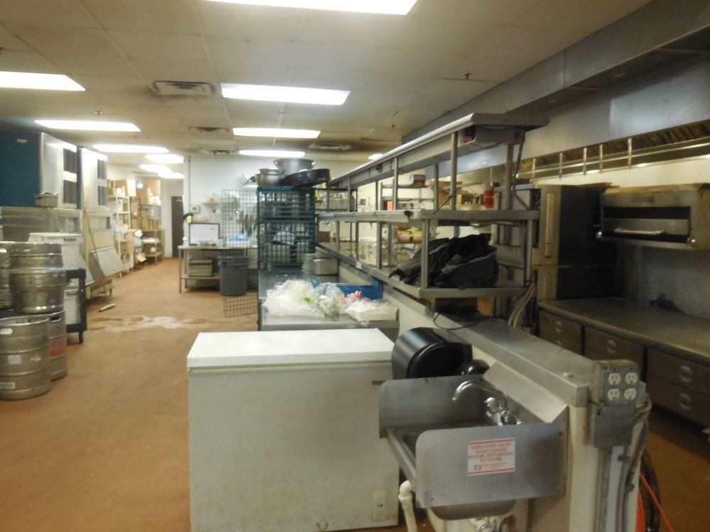 8651 Navarre Pkwy, Navarre, FL 32566